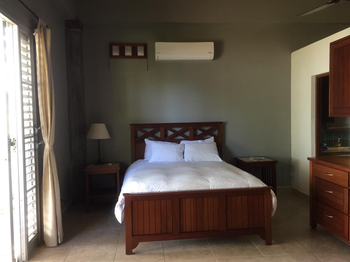 Almond Tree Hotel Resort コロサル エクステリア 写真